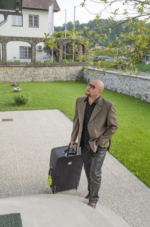 Vila Monet Laško Buitenkant foto
